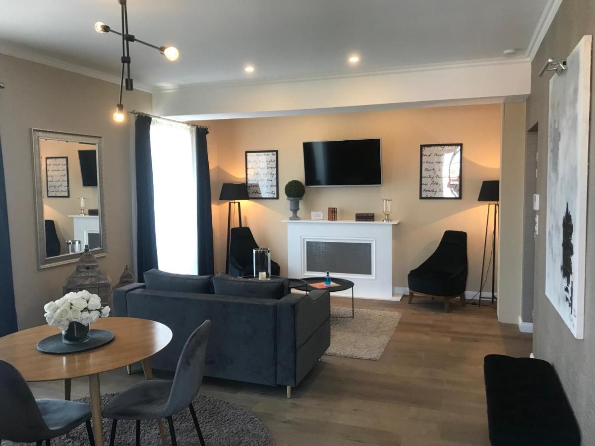 Lazare Maison De Maitre , Appartements De Standing Avec Parking Privatif A Seulement 7 Minutes A Pied Du Centre Historique De Béziers Zewnętrze zdjęcie
